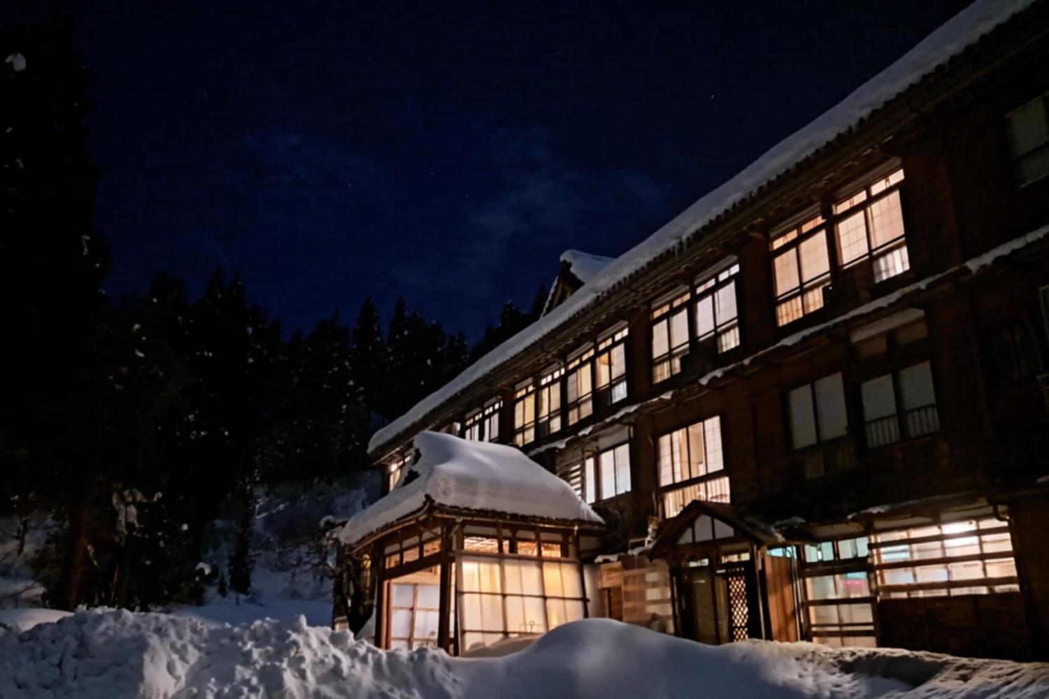 Hotel Ryounkaku Matsunoyama Onsen Tokamachi Esterno foto